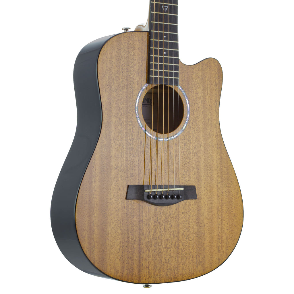 Traveler Guitar Redlands Mini Acoustic Guitar (Mahogany) front detail